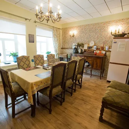بيت شباب Oldhouse *