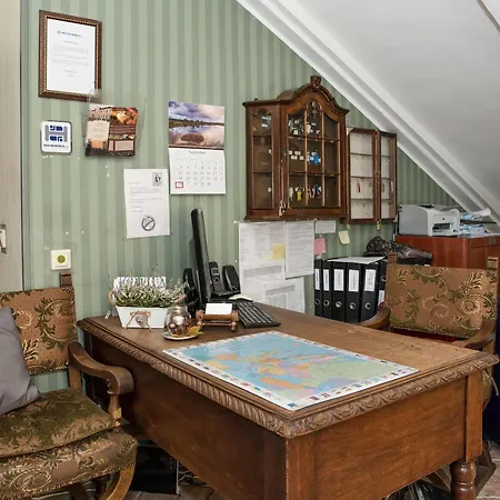 بيت شباب Oldhouse *